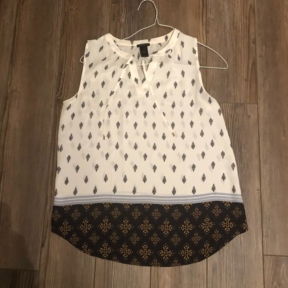 White and Navy Ann Taylor Tunic